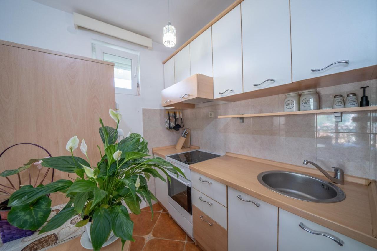 Appartamento Sunshine Cattaro Esterno foto