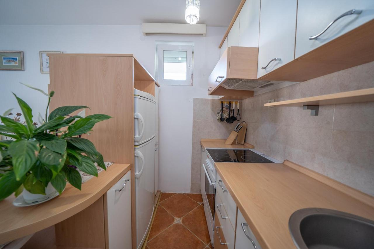 Appartamento Sunshine Cattaro Esterno foto