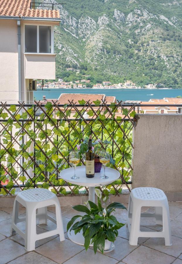 Appartamento Sunshine Cattaro Esterno foto
